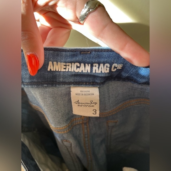 American Rag destroyed denim jeans - cuffed leg, size 3, light wash, ripped - Picture 5 of 5